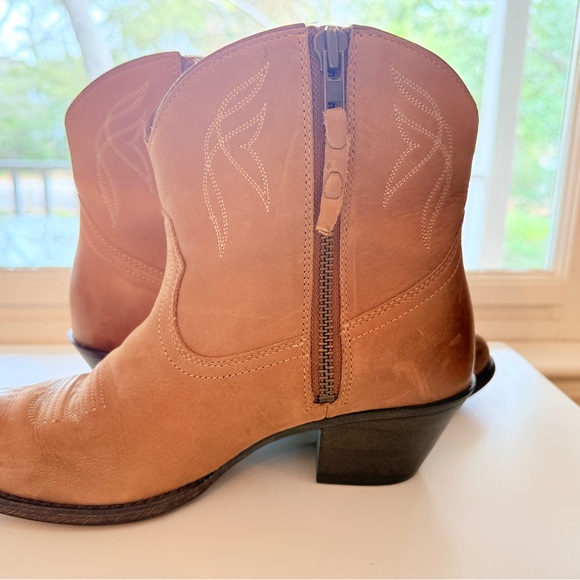 Ariat Boots Western Ankle Boots Tan Leather Back Zip Style 7.5B - Picture 6 of 12